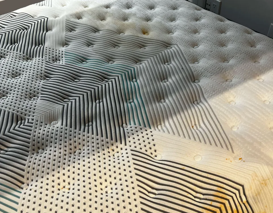 Clean mattress after professional cleaning